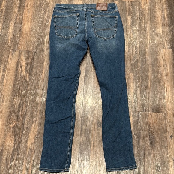 Hollister Blue Skinny Distressed Jeans - Picture 2 of 4